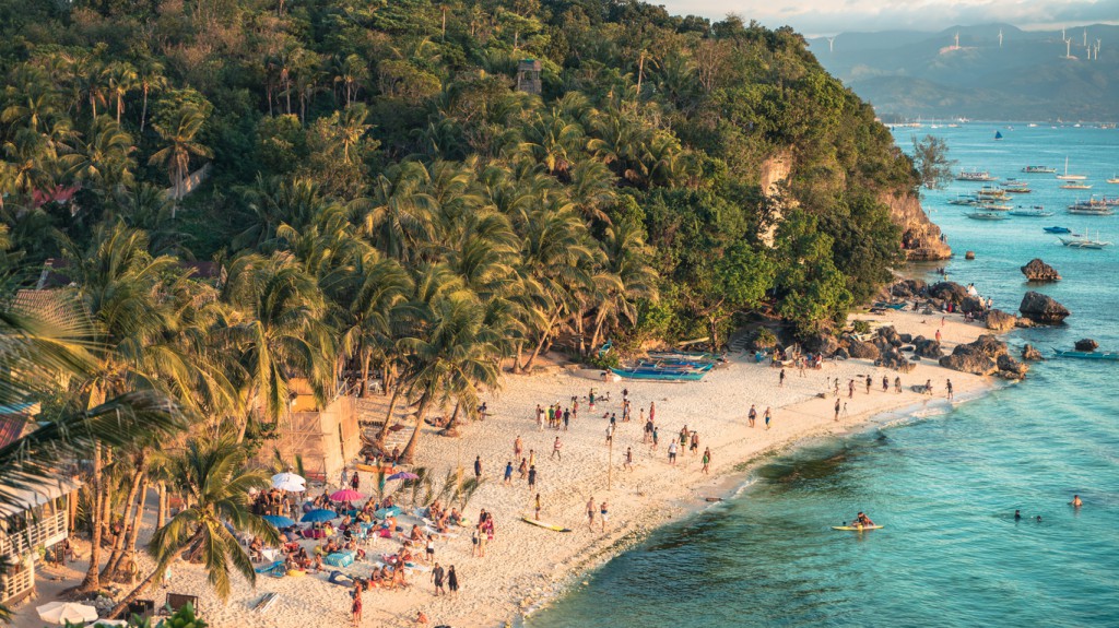 Diniwid Beach during sunset, Boracay, Philippines